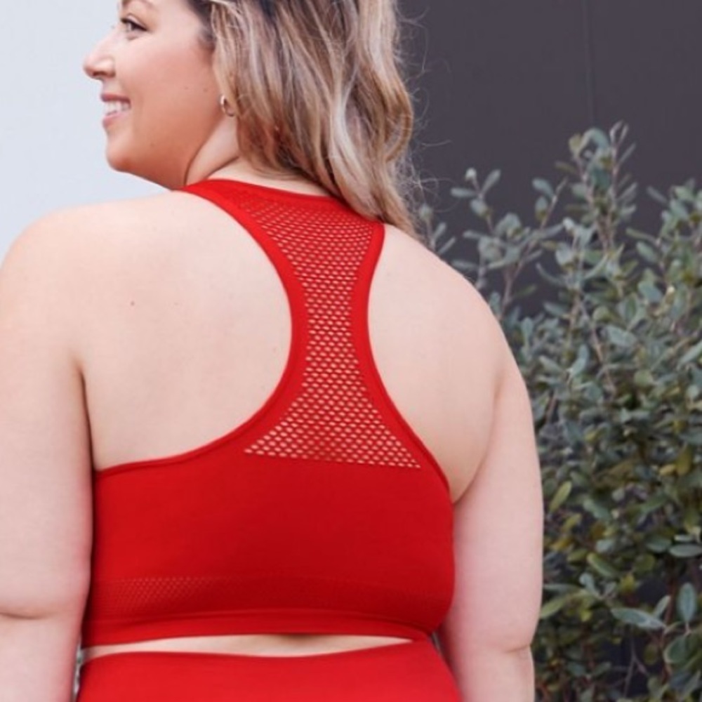 Fabletics maran seamless sports bra color red - Picture 2 of 6